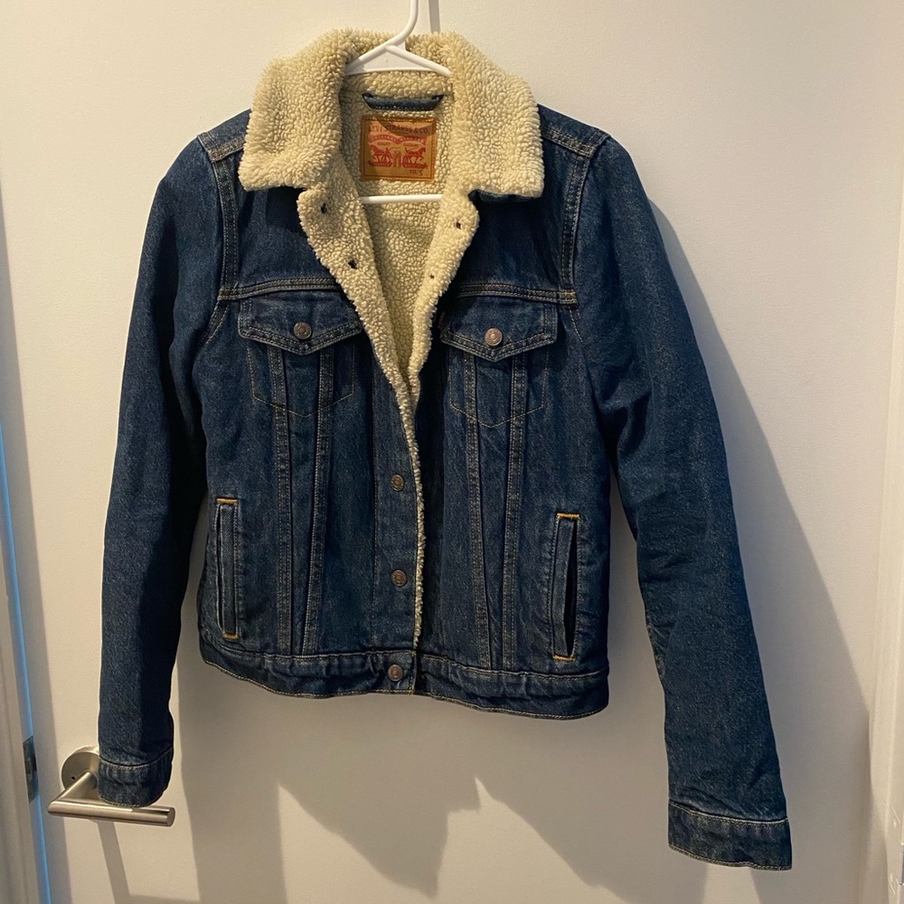 Levi’s Sherpa-lined jean jacket , size S